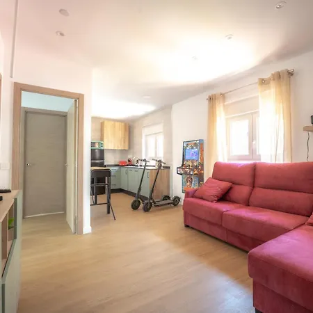 Apartman Lujo, 8 Pax Patinetes, Netflix, Wifi Y Parking *