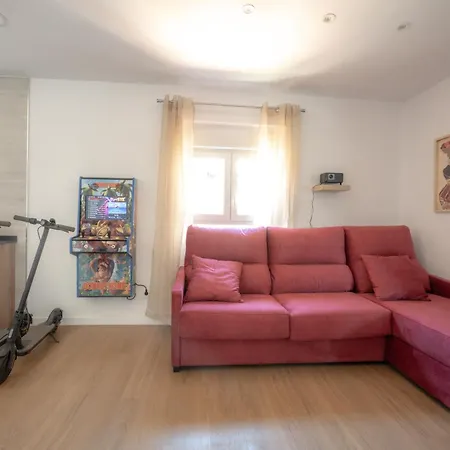 Lujo, 8 Pax Patinetes, Netflix, Wifi Y Parking Apartman