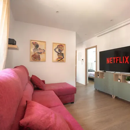 Appartement Lujo, 8 Pax Patinetes, Netflix, Wifi Y Parking