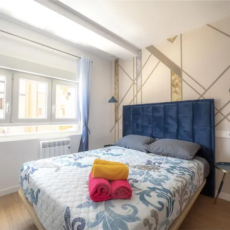 Appartement Lujo, 8 Pax Patinetes, Netflix, Wifi Y Parking *