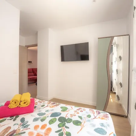 Lujo, 8 Pax Patinetes, Netflix, Wifi Y Parking Appartement *
